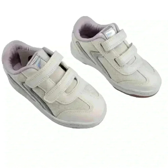 Cat & Jack Toddler Nevada Wide Width Sneakers Baby - Picture 8 of 10